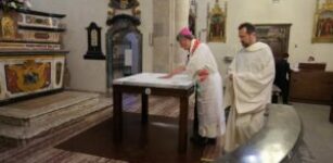 La Guida - L’altare della chiesa di Limone cambia forma: ad inaugurarlo c’è il vescovo Piero Delbosco