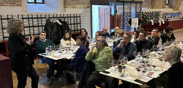 La Guida - Come si assaggia un Barolo? Al Castello di Barolo un laboratorio per rispondere