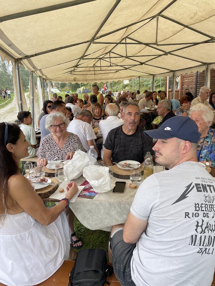 Quel raduno di piemontesi migrati a Marsiglia che si svolge al Pian Munè di Paesana