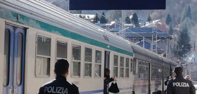 La Guida - Minorenne evaso fermato sul treno per Ventimiglia