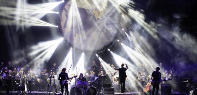 La Guida - Pink Floyd Legend, spettacolo al palazzetto di Cuneo