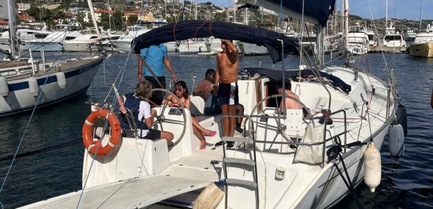 La Guida - Ragazzi non vedenti in barca a vela con l’associazione Abacus