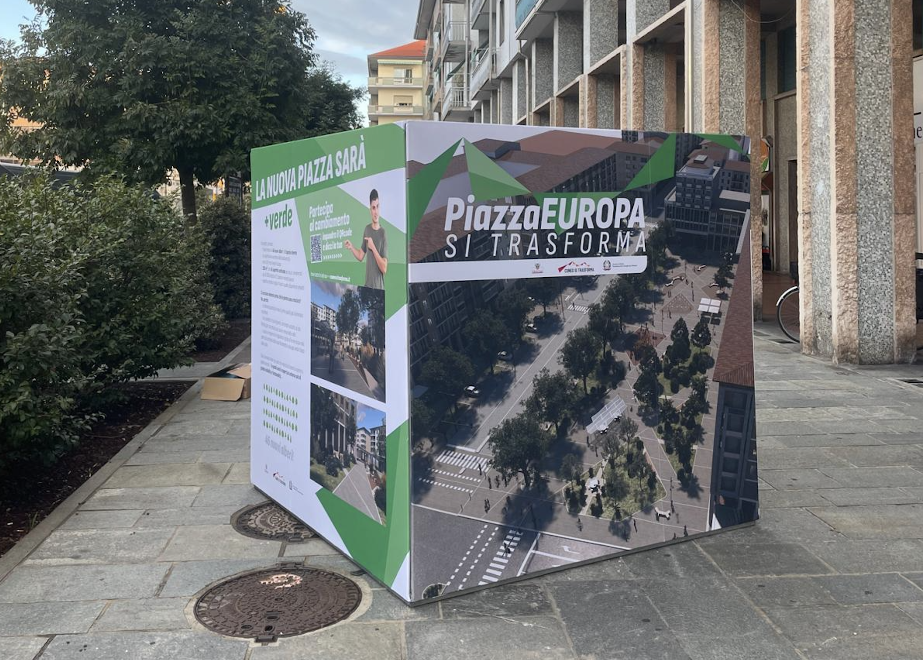 Un cubo per raccontare le possibili evoluzioni di piazza Europa