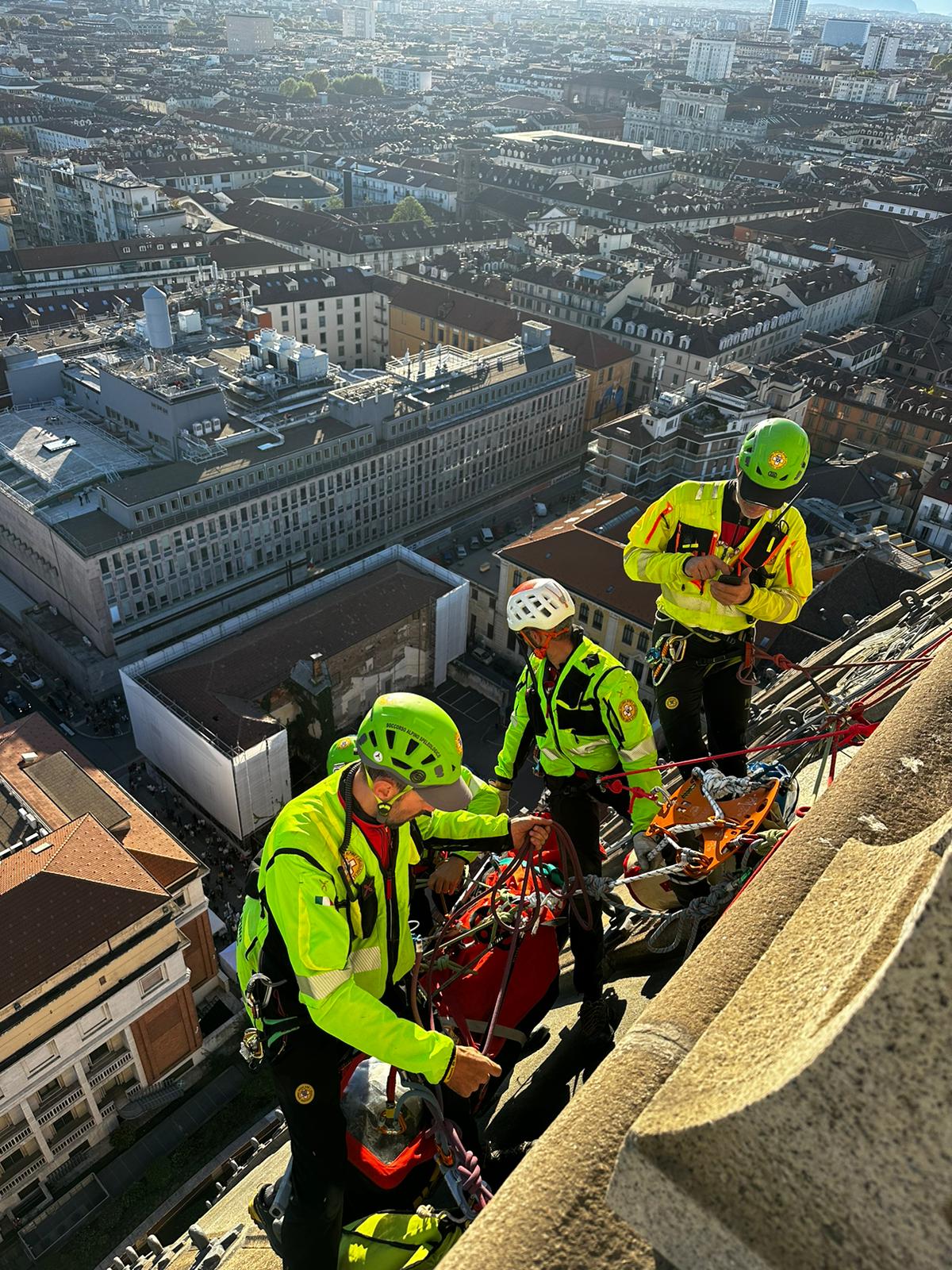 Celebrazioni Corpo Nazionale Soccorso Alpino e Speleologico a Torino