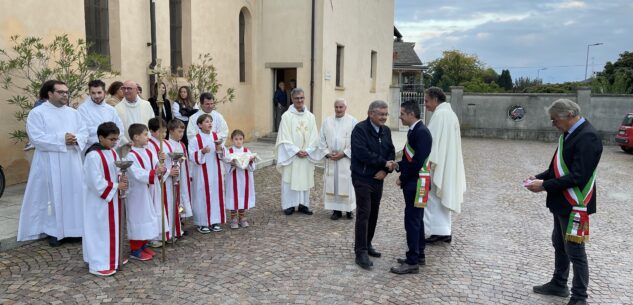 La Guida - Valle Grana, l’ingresso di don Roberto e don Marco (foto)