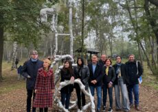 La Guida - A Chiot Rosa di Rittana inaugurata l’opera site specific “Le masche”