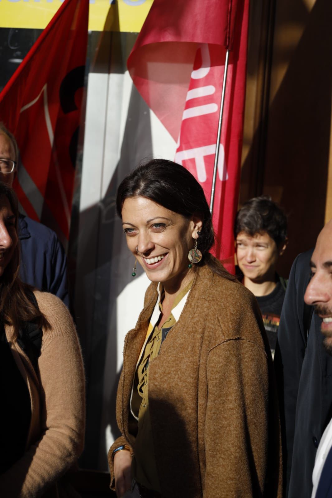 Giulia Marro al presidio Slc Cgil a Torino per Poste italiane