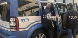 La Guida - Tre persone arrestate, 10 denunciate e oltre 3.000 dosi di cocaina destinate allo spaccio a Cuneo sequestrate dalla Polizia