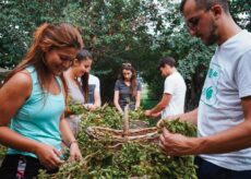 La Guida - Busca, solidarietà con l’associazione Andirivieni e i Volontari dell’Annunziata