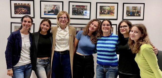 La Guida - La giovane cuneese Beatrice Burcul tra le vincitrici del premio di studio Anna Bonino al collegio Einaudi