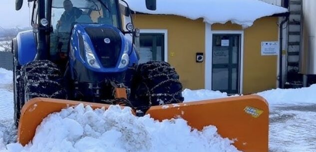 La Guida - Ostana, sottoscrizione: 70.000 euro per una pala sgombraneve