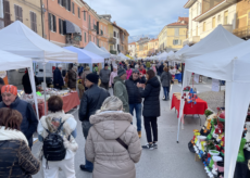 La Guida - Caraglio, mercatino di Natale e Babbo Run