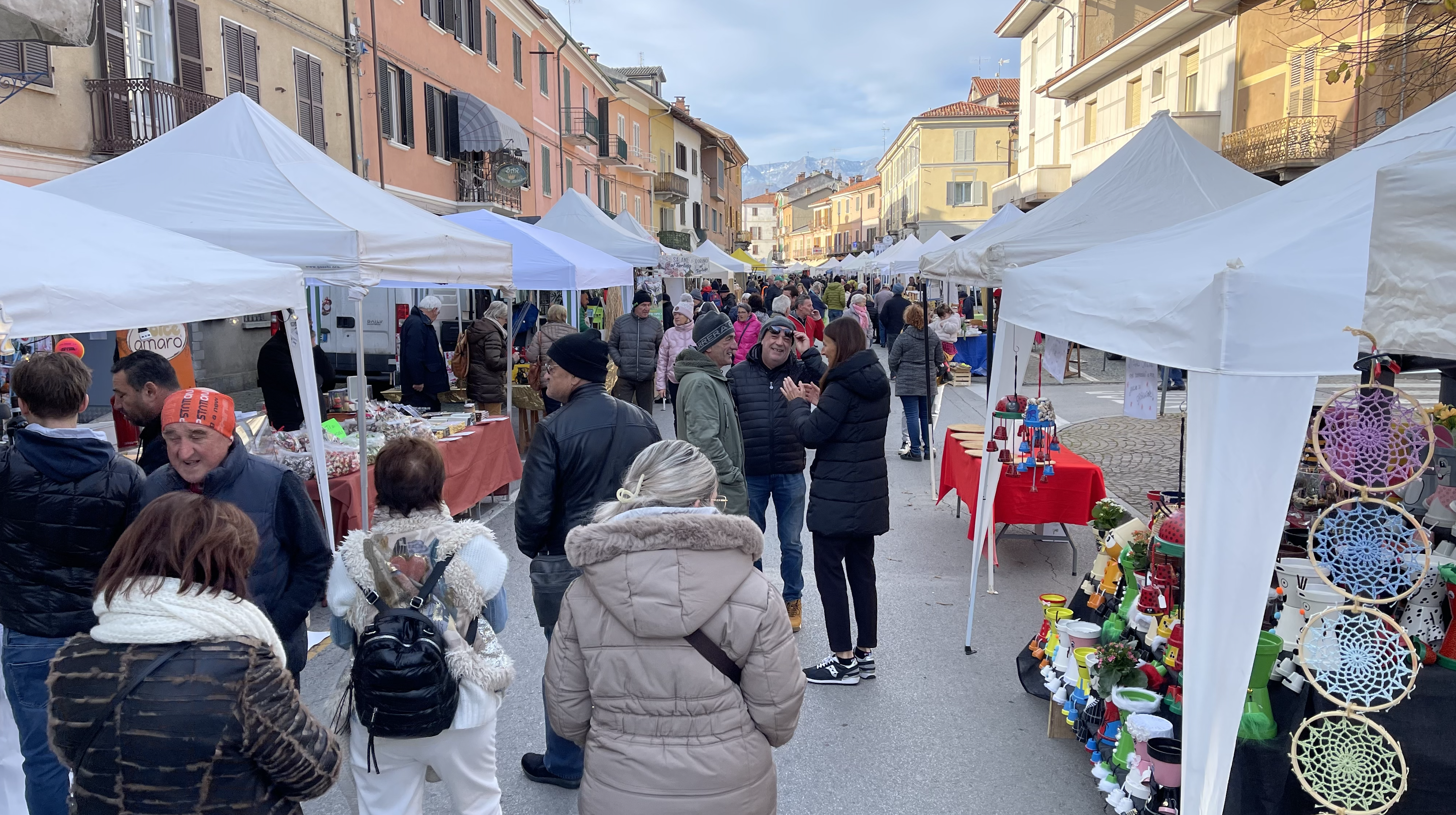 mercatino di natale a caraglio