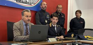 La Guida - Pratiche non regolari per immigrazione, una donna ai domiciliari