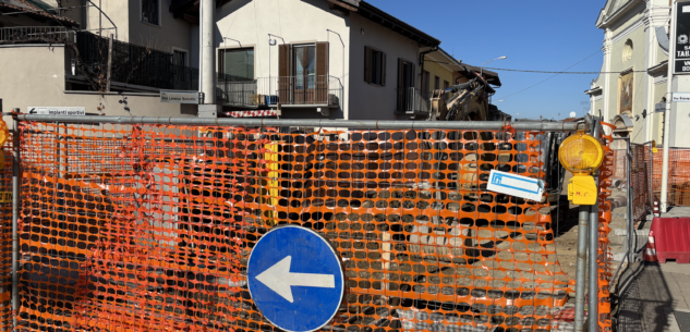 La Guida - Proseguono i lavori per ridisegnare la piazza centrale di Roata Rossi