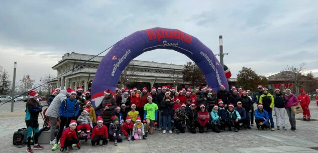 La Guida - In 150 a Cuneo per la Babbo Run (video)