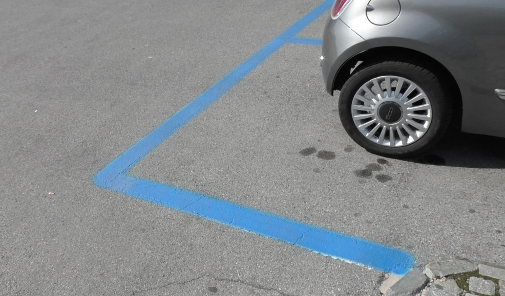 A Savigliano sotto le feste mezz’ora di parcheggi gratis