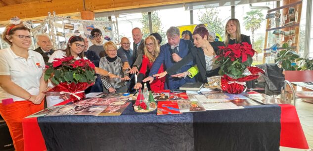 La Guida - 2.000 cartoline alla Casa di Cura Tapparelli di Saluzzo