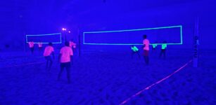 La Guida - La notte fluo al NUoVO con i tornei di padel e beach volley