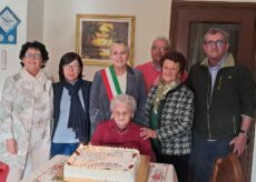 La Guida - A Roata Rossi la festa per i cento anni di Celestina Menardo