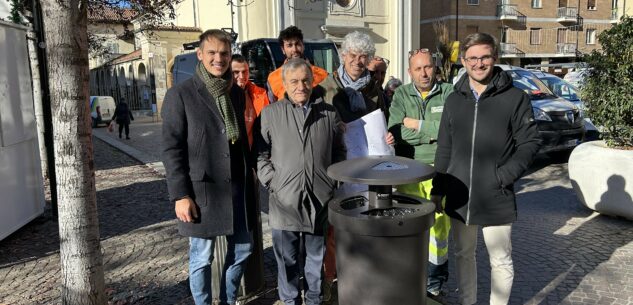 La Guida - 21 cestini per i rifiuti nel centro storico di Alba