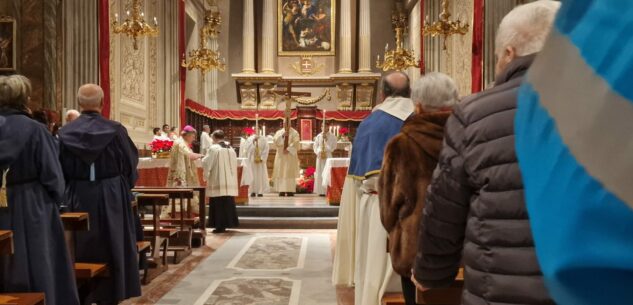 La Guida - Cuneo, in tanti alla celebrazione che ha dato inizio al Giubileo