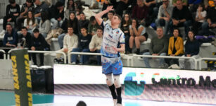 Cuneo Volley, Volpato prima della sfida contro Fano: “Un’altra partita impegnativa” (VIDEO) La Guida - Cuneo Volley, Volpato prima della sfida contro Fano: “Un’altra partita impegnativa” (VIDEO)