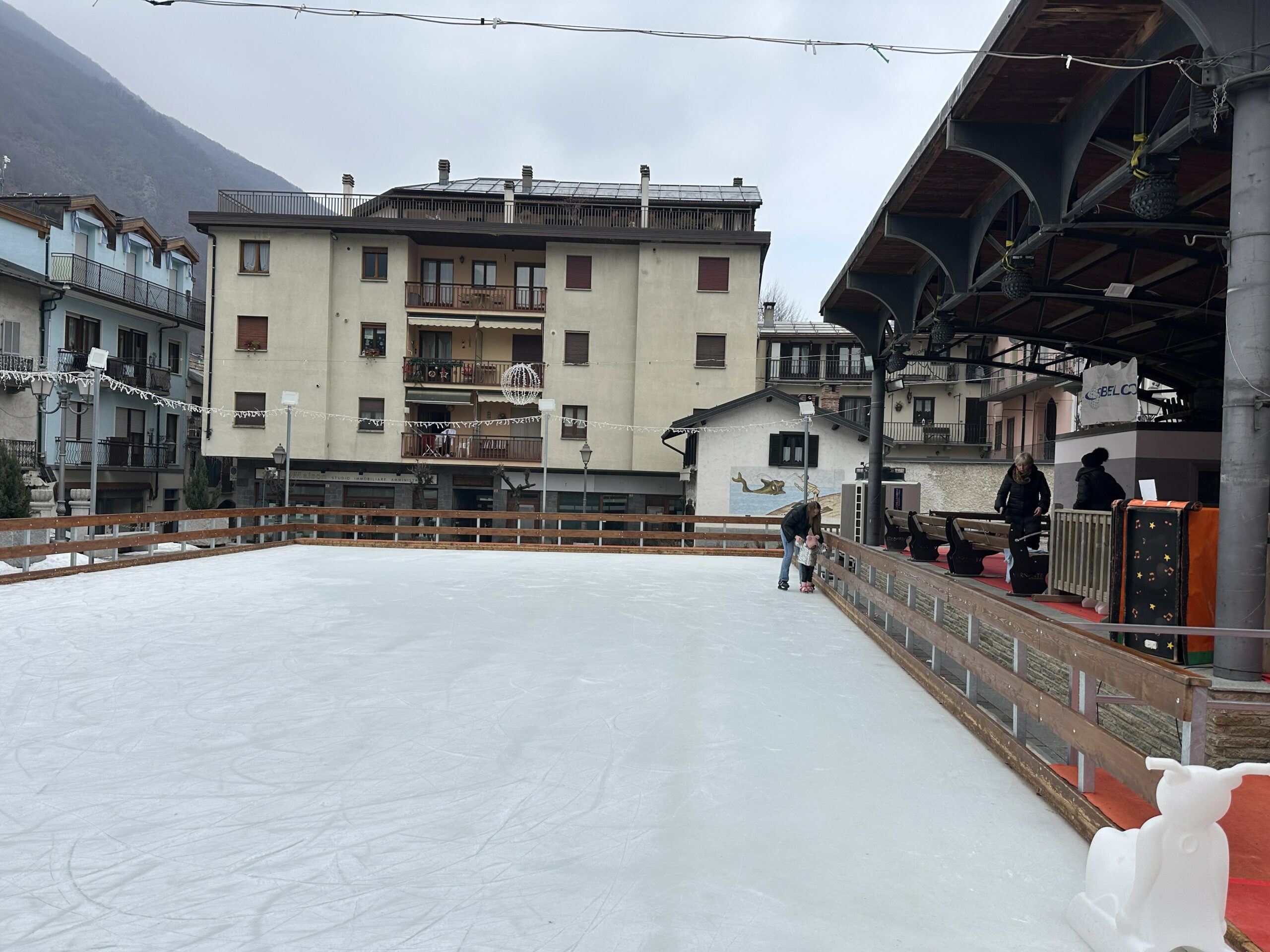 Domenica 12 gennaio ultimo giorno per “Vernante on ice”