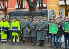 La Guida - Cuneo ricorda gli alpini caduti nella battaglia di Nowo Postojalowka (foto e video)