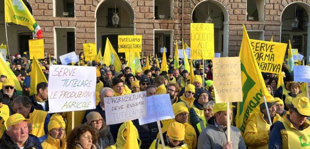 La Guida - Clima, 700 agricoltori da Cuneo a Torino per chiedere misure urgenti sulla gestione del rischio