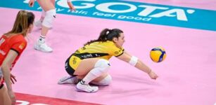Volley: Cuneo vince a bottino pieno contro Perugia, diretta rivale in classifica La Guida - Volley: Cuneo vince a bottino pieno contro Perugia, diretta rivale in classifica