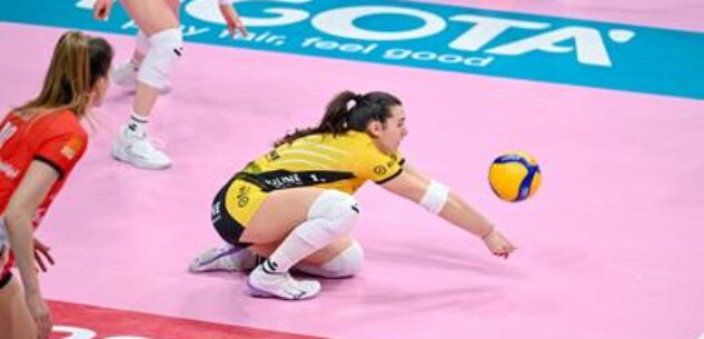 La Guida - Volley: Cuneo vince a bottino pieno contro Perugia, diretta rivale in classifica