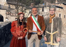 La Guida - Monterosso Grana, ecco le maschere Flora e Balduino