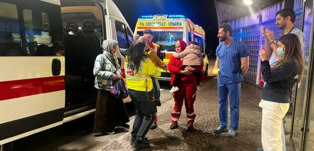 La Guida - Food for Gaza: due bambini malati arrivati il Piemonte, pronto ad accoglierne altri nove