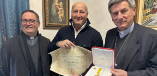 La Guida - Onorificenza della Chiesa al carabiniere di quartiere Filippo Parlagreco