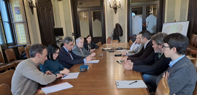 La Guida - Stazione di Cuneo, tra richieste di sicurezza e necessità di lavori: incontro tra Comune e Rfi