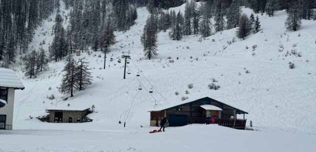 La Guida - VIDEO – Le operazioni di distacco della neve per mettere in sicurezza il Colle della Maddalena