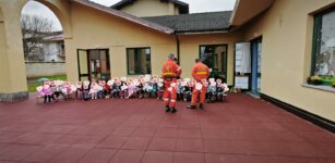 I volontari dell’Aib di Peveragno a scuola La Guida - I volontari dell’Aib di Peveragno a scuola
