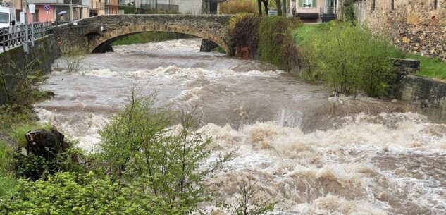 A fine maggio sopralluoghi dei funzionari del Governo nei luoghi colpiti dall’alluvione La Guida - A fine maggio sopralluoghi dei funzionari del Governo nei luoghi colpiti dall’alluvione