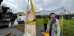 A Boves la “Pietra luminosa per la Pace” La Guida - A Boves la “Pietra luminosa per la Pace”
