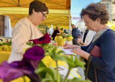 La Guida - Con Coldiretti un fine settimana nel segno del buon cibo, dei fiori e dei laboratori