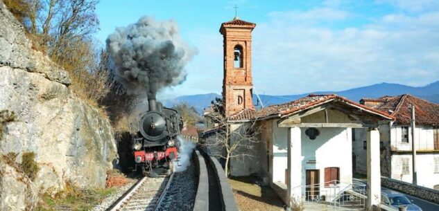 La Guida - Tutto esaurito per il treno a vapore storico turistico in val Tanaro