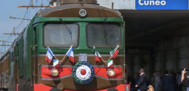 La Guida - Il treno storico da Cuneo a Ventimiglia il 18 maggio, tutti esauriti i posti disponibili