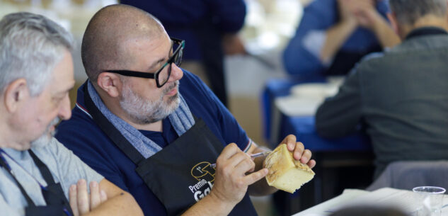 A Moretta 85 formaggi in concorso prodotti da giovani casari La Guida - A Moretta 85 formaggi in concorso prodotti da giovani casari