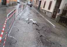 La Guida - Cedimento fognario in via San Giovanni, strada chiusa