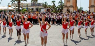 La Guida - Le majorette di Peveragno al festival di Finale Ligure