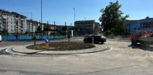 La Guida - Alba: riapertura al traffico della rotatoria tra via Rio Misureto e via Verdi