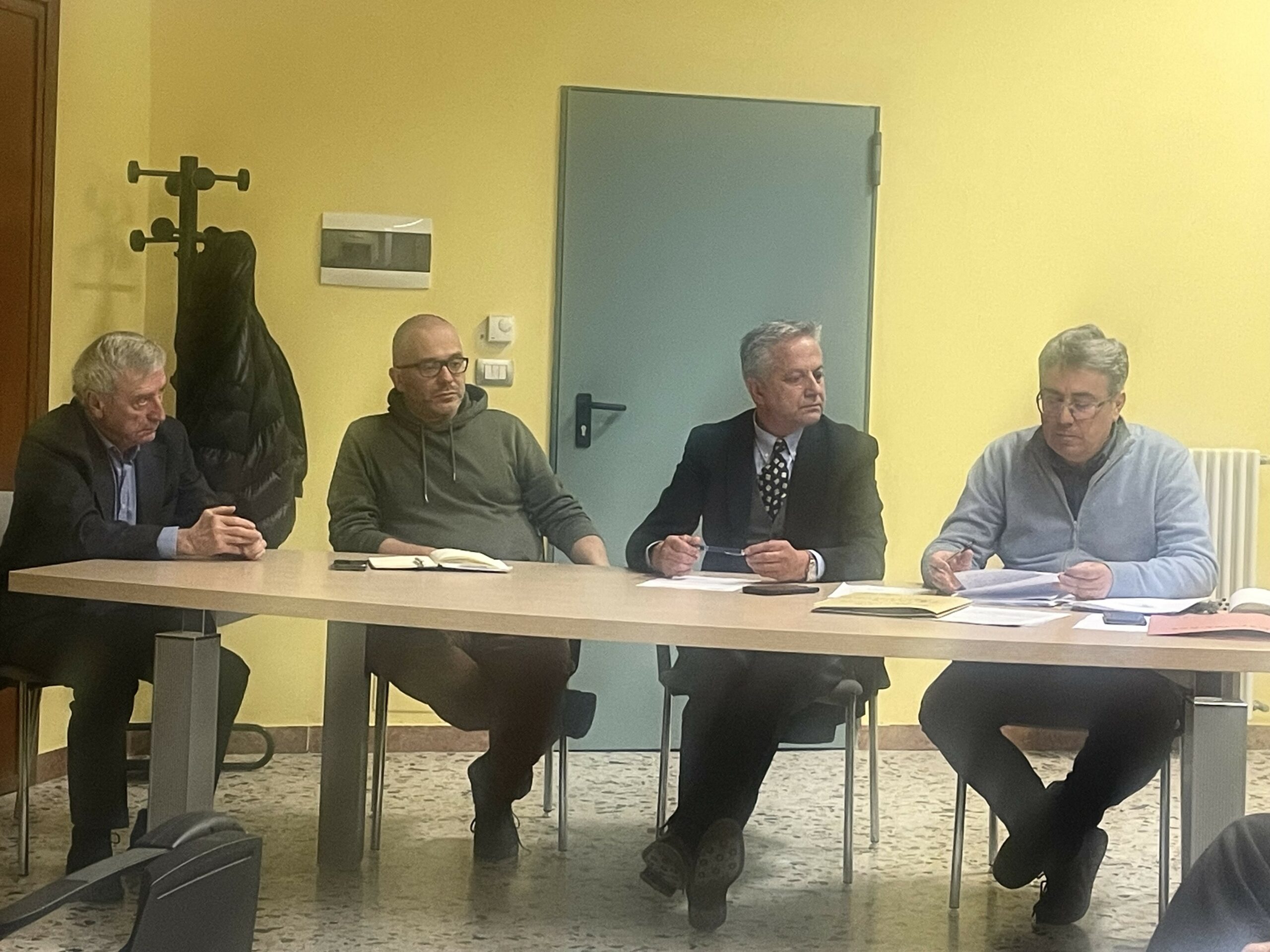 Il tavolo di presidenza del Bim del Po