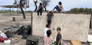 Simone e il suo lavoro nel campo Rom di Giugliano: l’assenza delle istituzioni e il servizio di Migrantes La Guida - Simone e il suo lavoro nel campo Rom di Giugliano: l’assenza delle istituzioni e il servizio di Migrantes