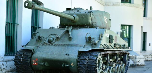 Quali relazioni internazionali in un mondo che sembra sempre più prepararsi alla guerra? La Guida - Quali relazioni internazionali in un mondo che sembra sempre più prepararsi alla guerra?